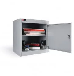 Металлический шкаф КД-111 разб. (без полки)