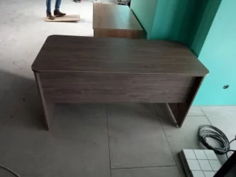 Стол прямой Glassy 1.10.14 Дуб Верцаска