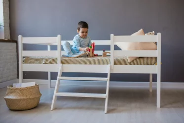 Лестница к кроватям 1400*800 RooRoom VK-10 Белая