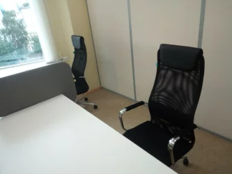 Кресло руководителя Бюрократ KB-9N/BLACK Черное TW-01 TW-11