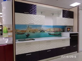 Глянцевый фартук (КОМПОЗИТ) KM 41