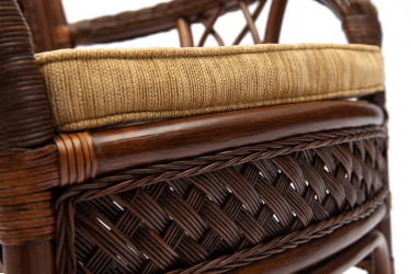 Комплект обеденный ANDREA ( стол со стеклом + 4 кресла + подушки) Pecan Washed (античн. орех), Ткань рубчик, цвет кремовый