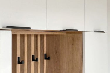 Антресоль трехдверная Бери MPR-026 Дуб крафт золотой/белое дерево