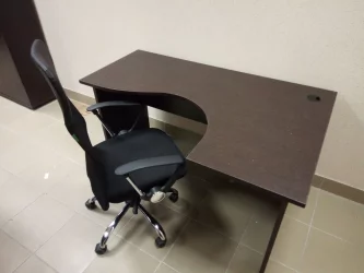 Кресло оператора Riva 8074 подголовник-экокожа Черный