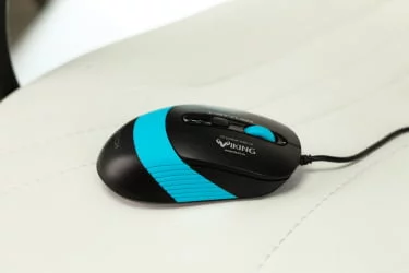 Геймерское кресло Бюрократ ZOMBIE RUNNER Белый-голубой