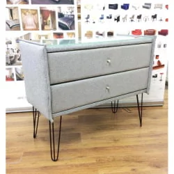 Комод в гостиную Лейд в ткани Taft на опорах CHХ