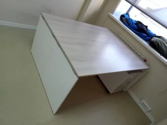 Стол прямой Deka ЛДСП каркас 75.06.16 Дуб Сантана светлый/Белый