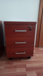 Тумба подкатная с 3-мя ящиками Пр.Т-3 Орех