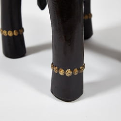 Столик Secret De Maison GOLDEN SLON ( mod. ND-006) дерево манго/латунная чеканка, 40х30х31 см, этническая роспись