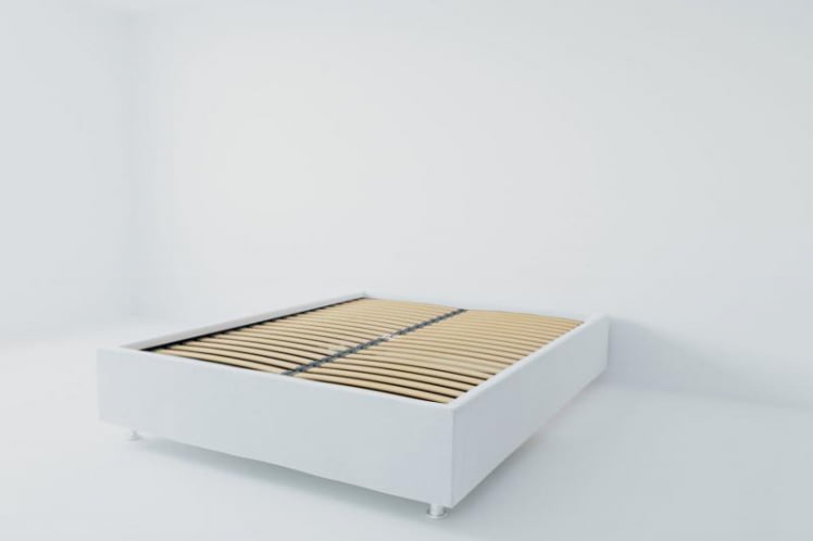 Мягкая интерьерная кровать "Подиум" с ортопедическими латами (металл) Материал фасада: Экокожа; Спальное место: 900х2000 мм; Цвет фасада: Белый; Цвет корпуса: Белый _0