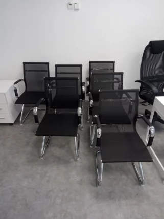 Конференц-кресло Riva 6001-3 Черный_4