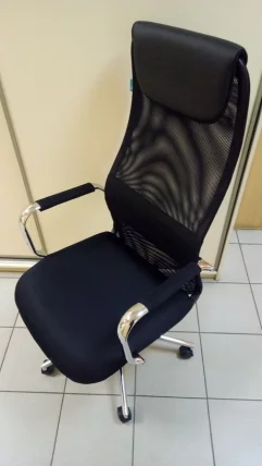 Кресло руководителя Бюрократ KB-9N/BLACK Черное TW-01 TW-11_11