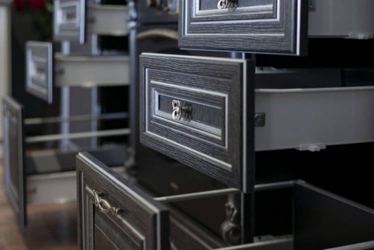 Тумба кухонная 600 с 2 ящиками (4) Италия ЛД 275.136.000 Черный Дуб темный_2