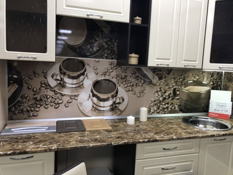 Глянцевый фартук (КОМПОЗИТ) KM 40_1