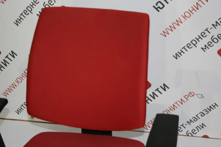 Кресло офисное (ВБ13) Trek выставочный образец Красное_4