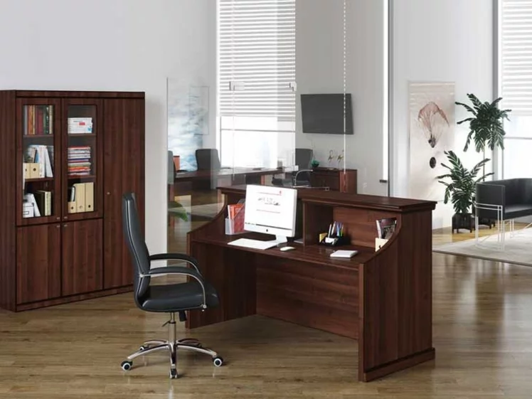 Стойки ресепшен BERN