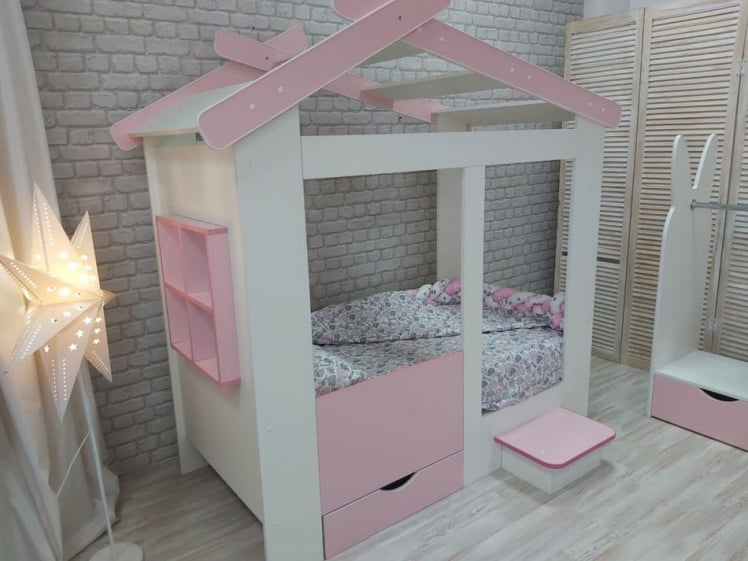 Кровать со ступенькой и ящиком и стеллаж Теремок + Зайка Белый-Розовый_3